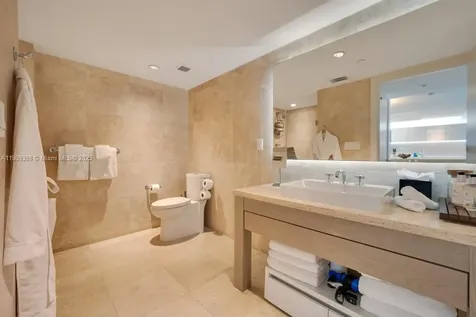 102 24th Street Miami Beach FL 33139