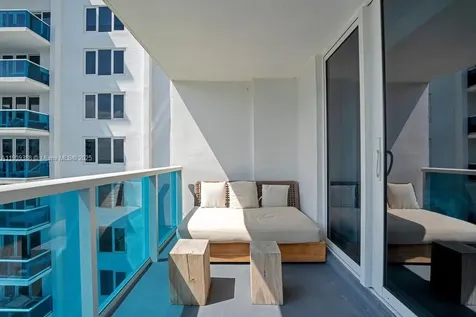 102 24th Street Miami Beach FL 33139