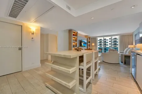 102 24th Street Miami Beach FL 33139