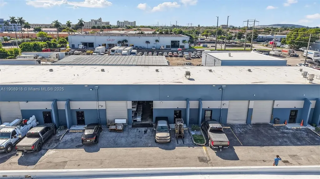 7760 W 20th Avenue Hialeah FL 33016