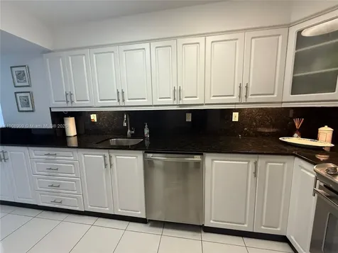 9511 Collins Avenue Surfside FL 33154