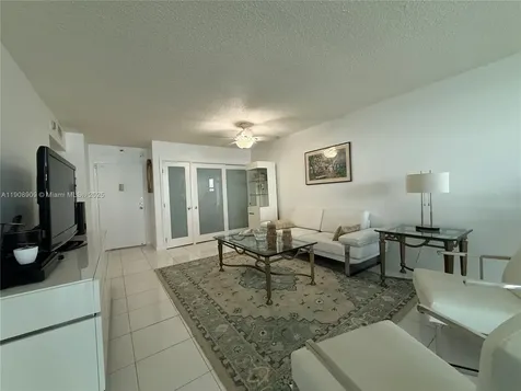 9511 Collins Avenue Surfside FL 33154