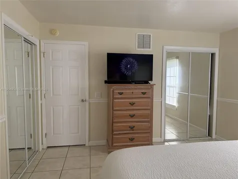 150 Peace Avenue Key Largo FL 33037