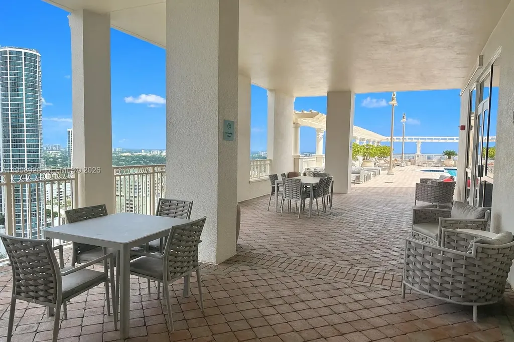 511 SE 5th Avenue Fort Lauderdale FL 33301