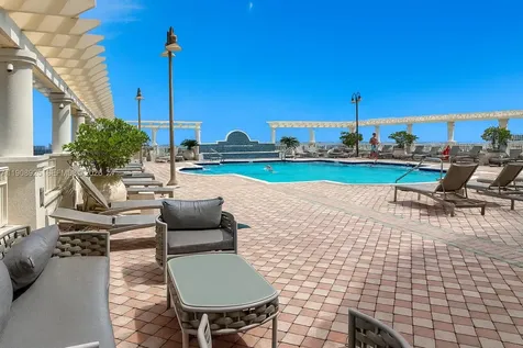 511 SE 5th Avenue Fort Lauderdale FL 33301
