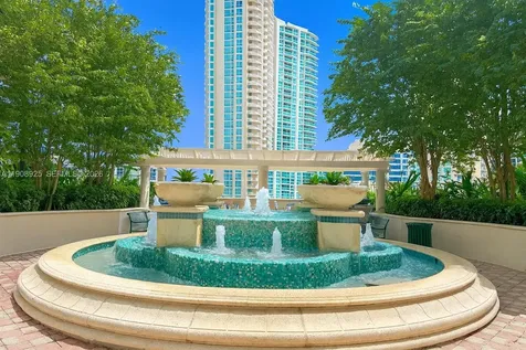 511 SE 5th Avenue Fort Lauderdale FL 33301