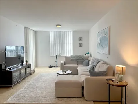 511 SE 5th Avenue Fort Lauderdale FL 33301
