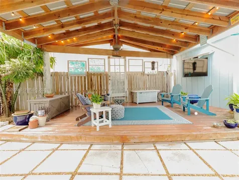 160 Ridge Street Tavernier FL 33070