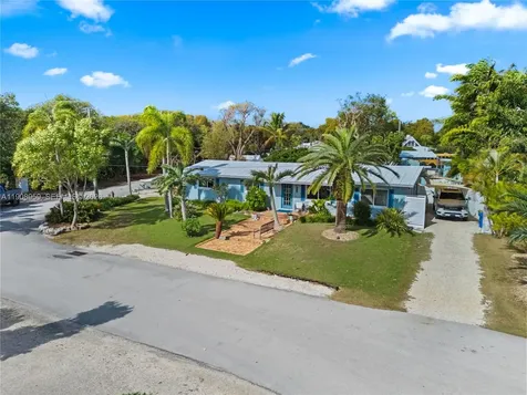 160 Ridge Street Tavernier FL 33070