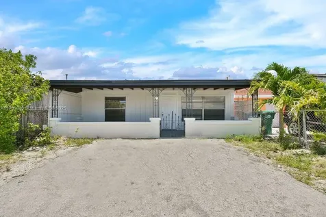 18947 NW 45th Avenue Miami Gardens FL 33055