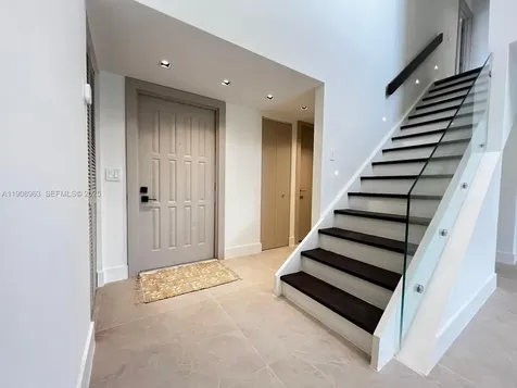 6243 NW 171st Street Hialeah FL 33015