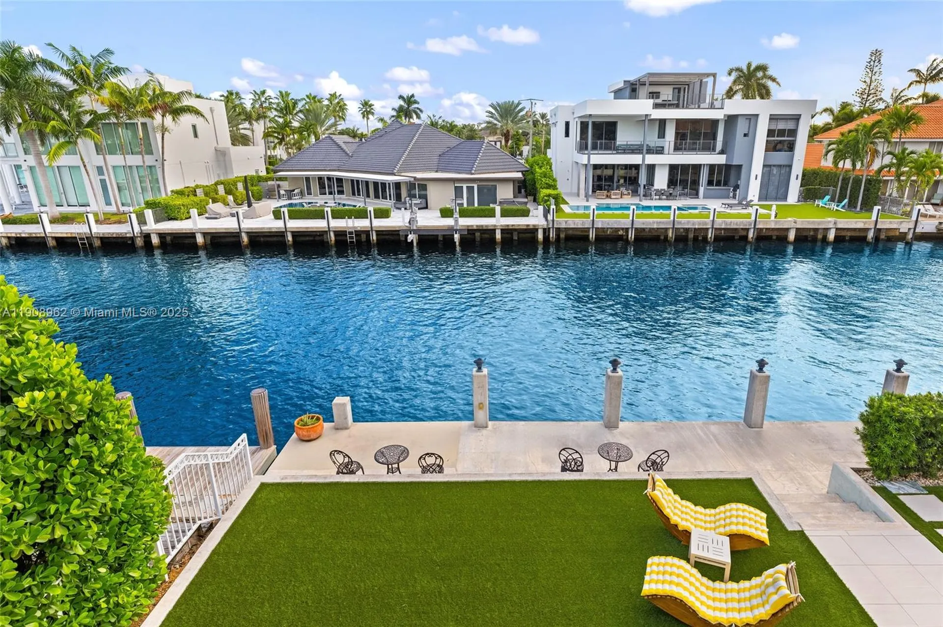 70 Bay Colony Lane Fort Lauderdale FL 33308