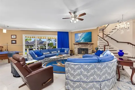 70 Bay Colony Lane Fort Lauderdale FL 33308