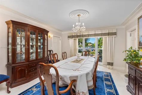 70 Bay Colony Lane Fort Lauderdale FL 33308