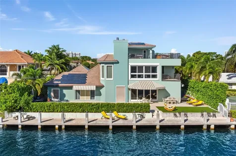 70 Bay Colony Lane Fort Lauderdale FL 33308