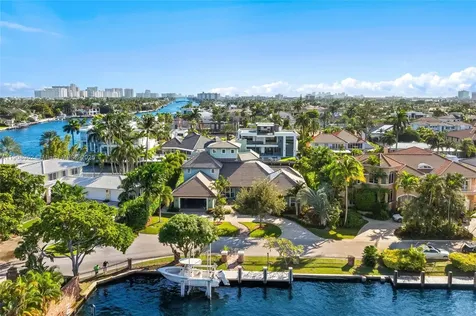 70 Bay Colony Lane Fort Lauderdale FL 33308