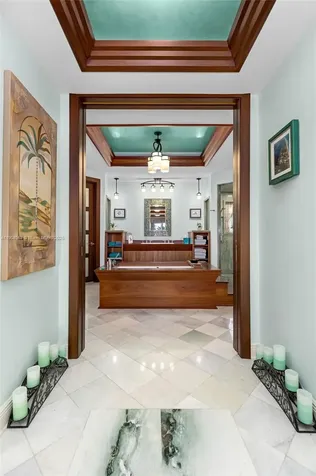 70 Bay Colony Lane Fort Lauderdale FL 33308