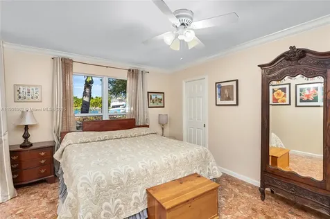 70 Bay Colony Lane Fort Lauderdale FL 33308