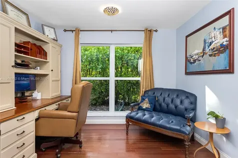 70 Bay Colony Lane Fort Lauderdale FL 33308