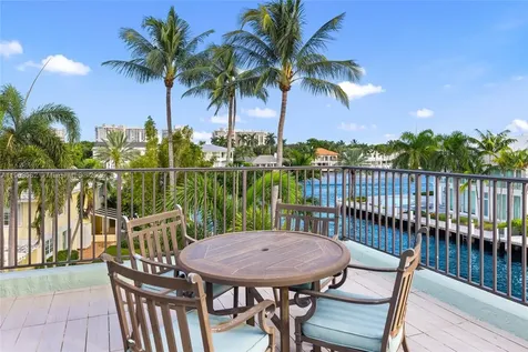 70 Bay Colony Lane Fort Lauderdale FL 33308