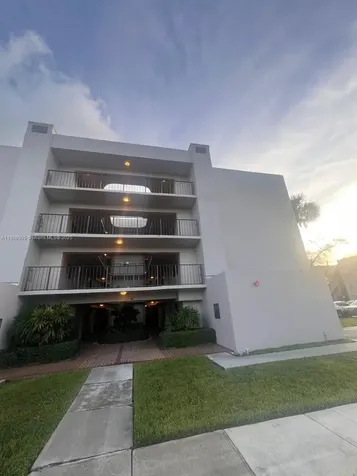8600 SW 133 Avenue Road Miami FL 33183