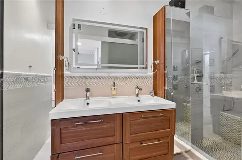 155 NW 124th Street North Miami FL 33168