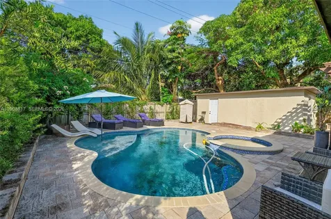 155 NW 124th Street North Miami FL 33168