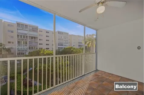 619 NE 14th Avenue Hallandale Beach FL 33009