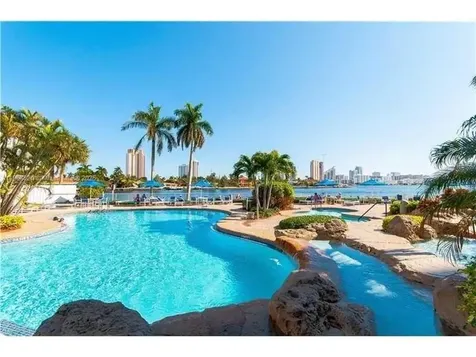 19101 NE 36th Court Aventura FL 33180