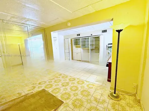 880 E 28th Street Hialeah FL 33013