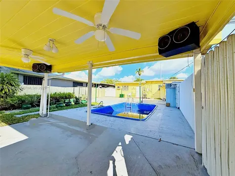 880 E 28th Street Hialeah FL 33013