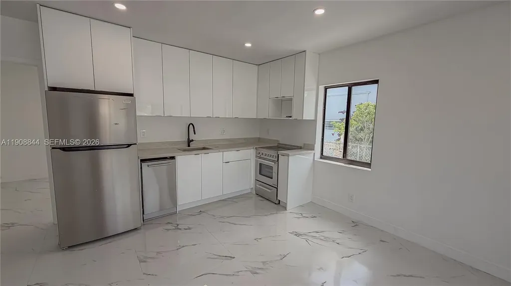 2462 Johnson Street Hollywood FL 33020