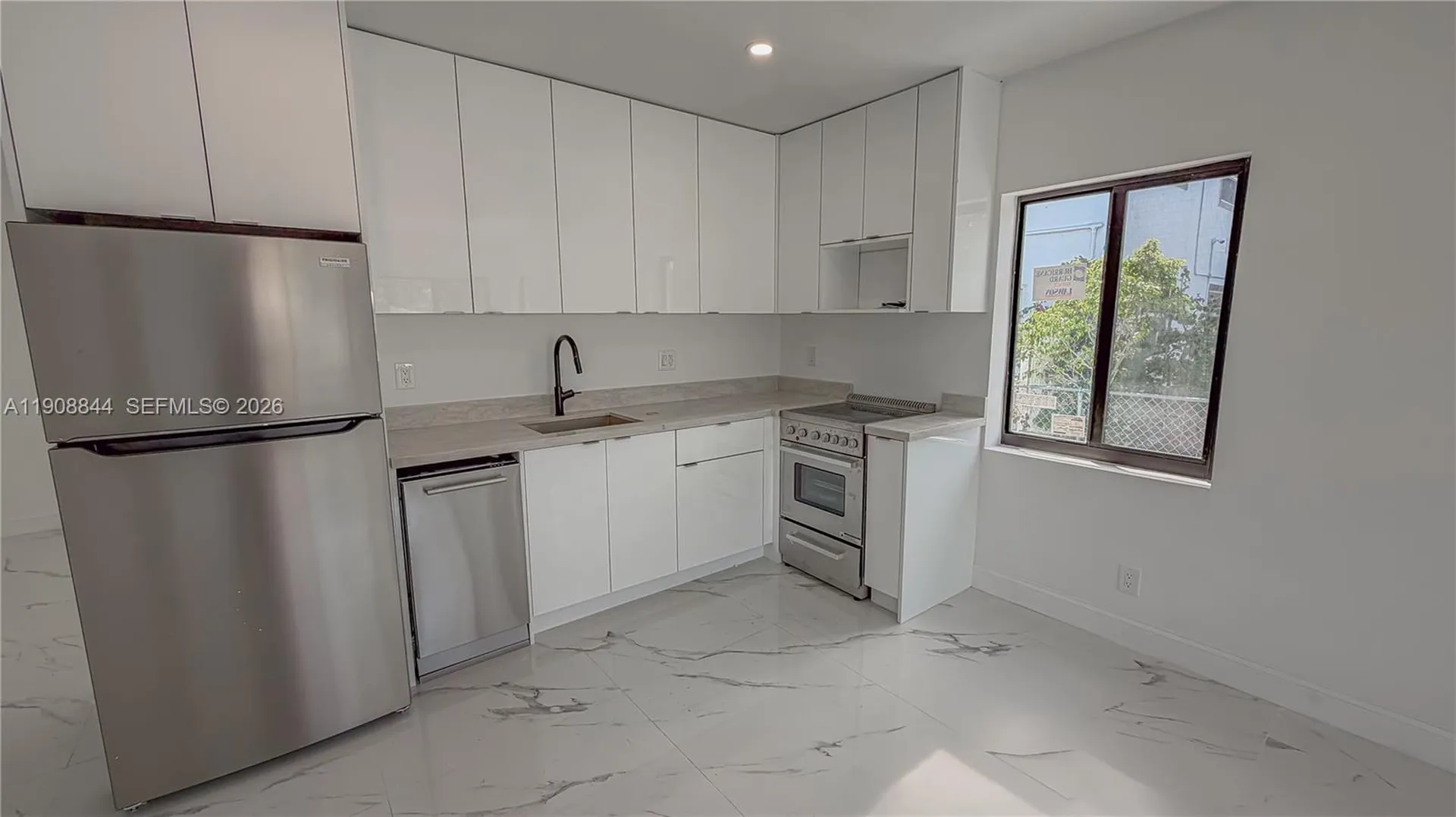 2462 Johnson Street Hollywood FL 33020