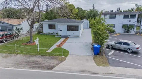 2462 Johnson Street Hollywood FL 33020