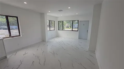 2462 Johnson Street Hollywood FL 33020