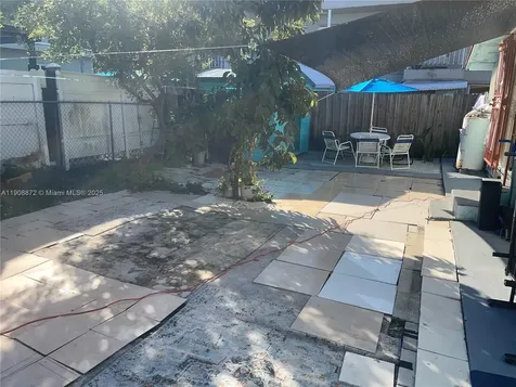 1832 SW 3rd Street Miami FL 33135