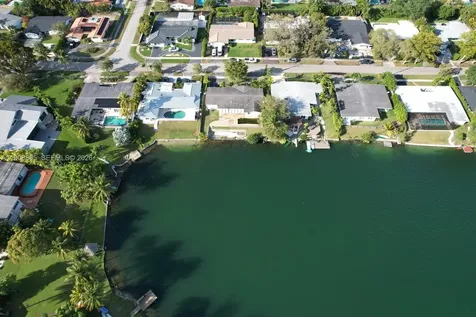 2010 NE 196th Terrace North Miami Beach FL 33179
