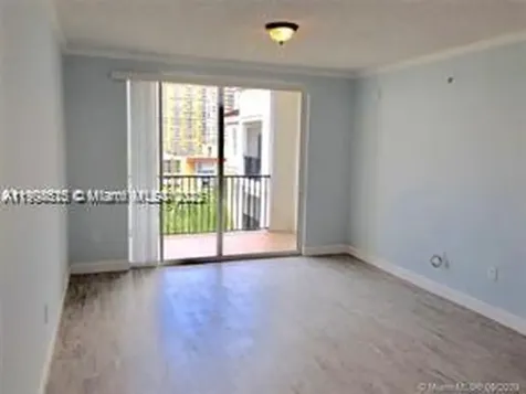 17125 N Bay Road Sunny Isles Beach FL 33160