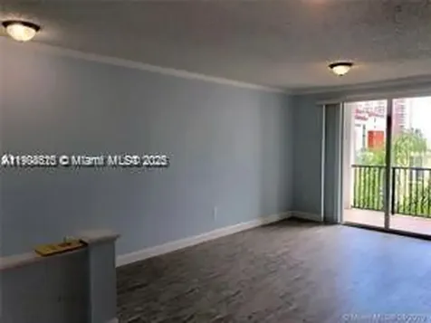 17125 N Bay Road Sunny Isles Beach FL 33160