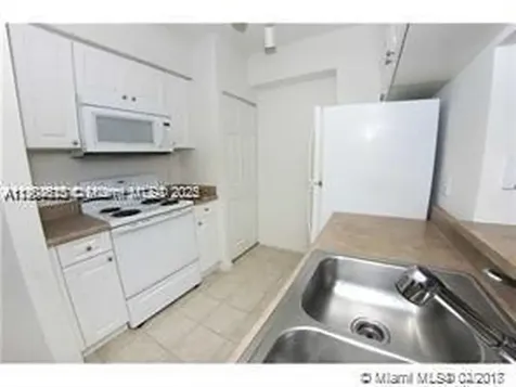 17125 N Bay Road Sunny Isles Beach FL 33160