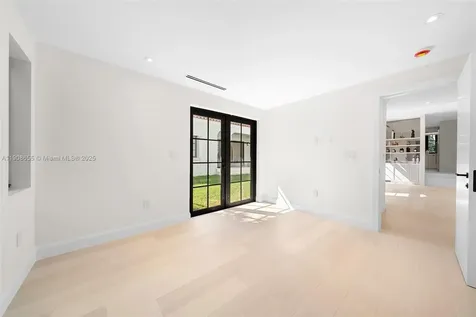 601 NE 56th Street Miami FL 33137