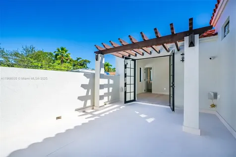 601 NE 56th Street Miami FL 33137