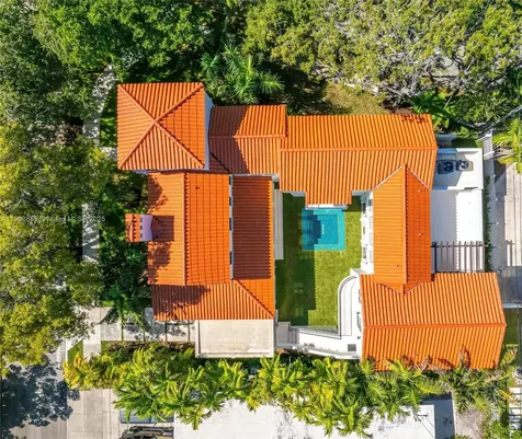 601 NE 56th Street Miami FL 33137