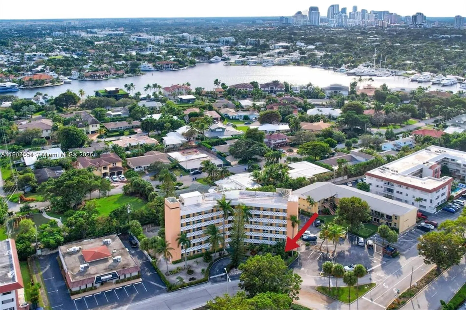 2400 NE 9th Street Fort Lauderdale FL 33304