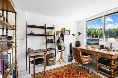 2400 NE 9th Street Fort Lauderdale FL 33304