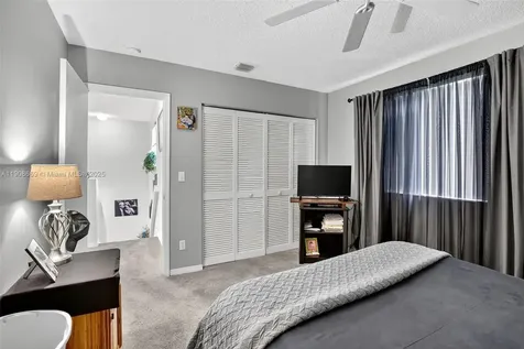 1413 SW 109th Way Davie FL 33324