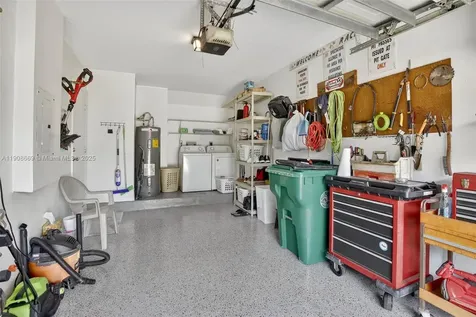 1413 SW 109th Way Davie FL 33324