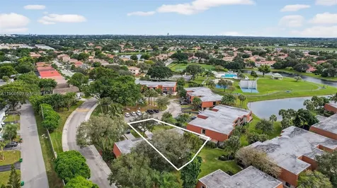 1413 SW 109th Way Davie FL 33324