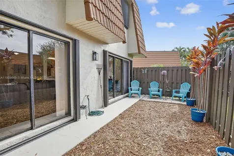 1413 SW 109th Way Davie FL 33324