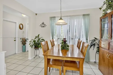 1413 SW 109th Way Davie FL 33324